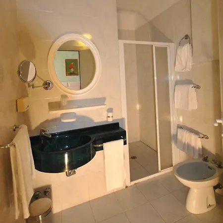 Prestigio Hotel 3*
