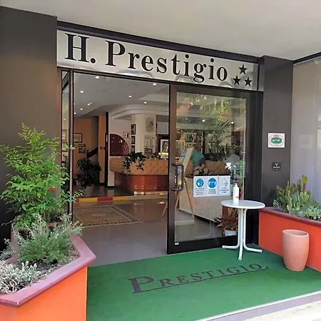 Prestigio 3*
