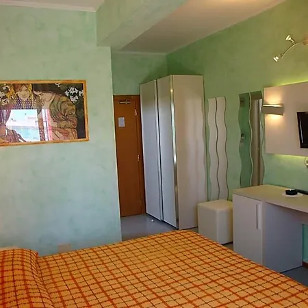 Prestigio Hotel 3*