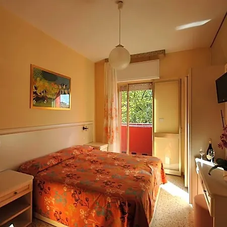Prestigio Hotel 3*